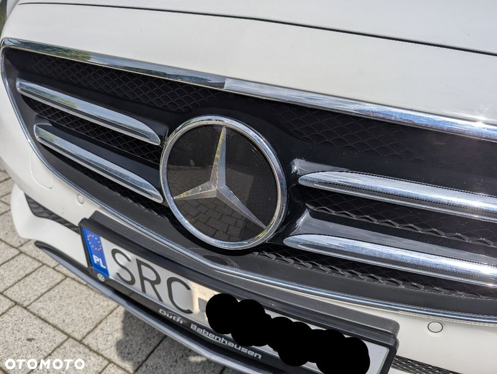 Mercedes-Benz Klasa E - 12