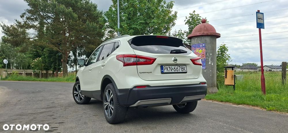Nissan Qashqai 1.3 DIG-T N-Connecta DCT - 5