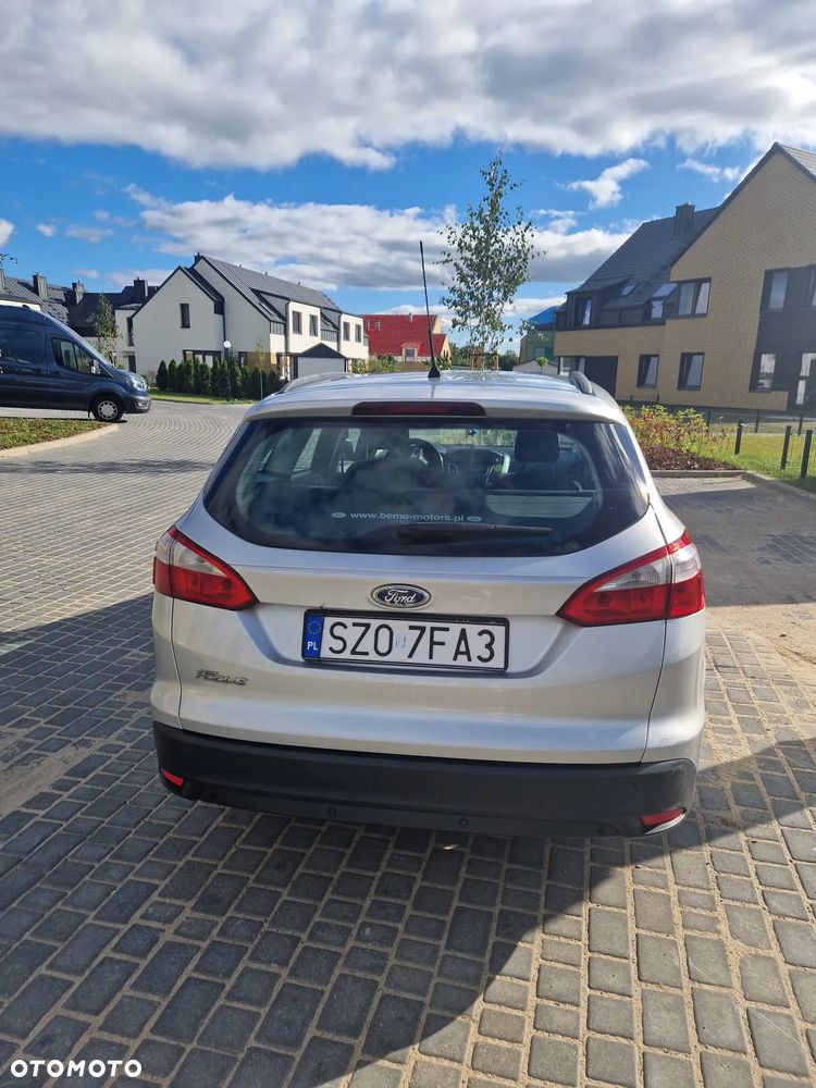 Ford Focus 1.6 TDCi Ambiente - 4
