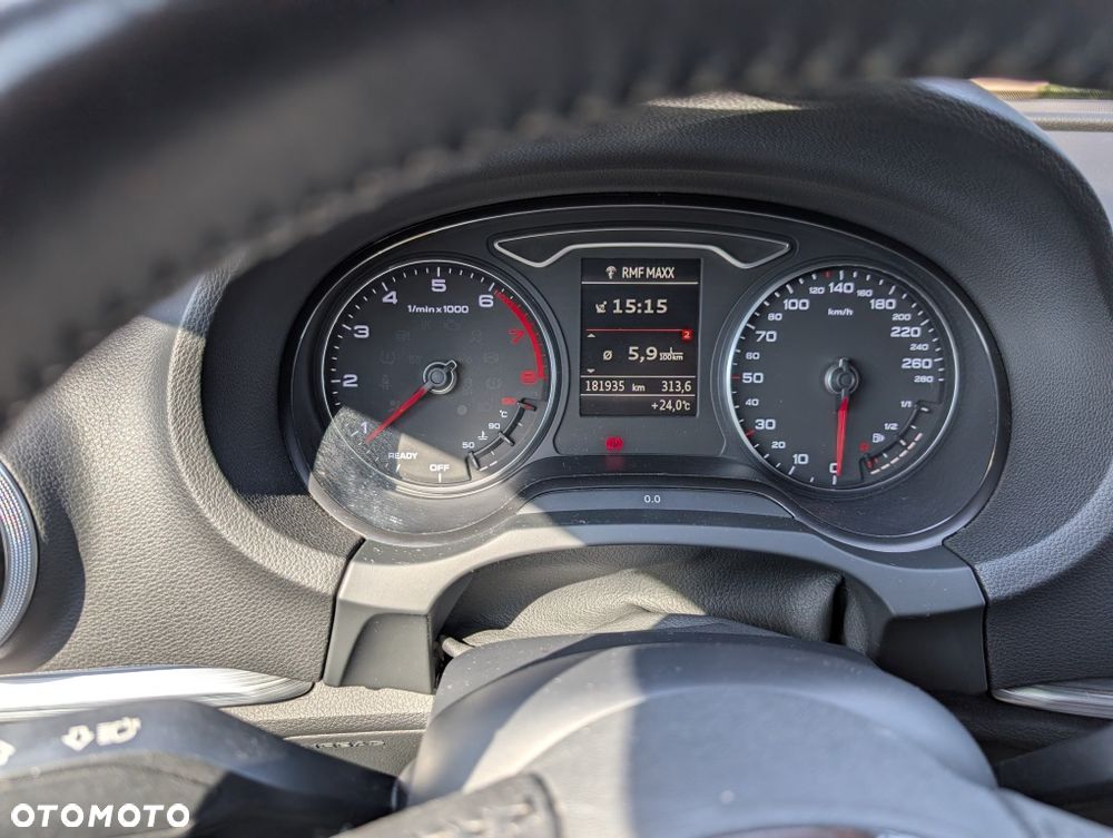 Audi A3 Sportback - 8