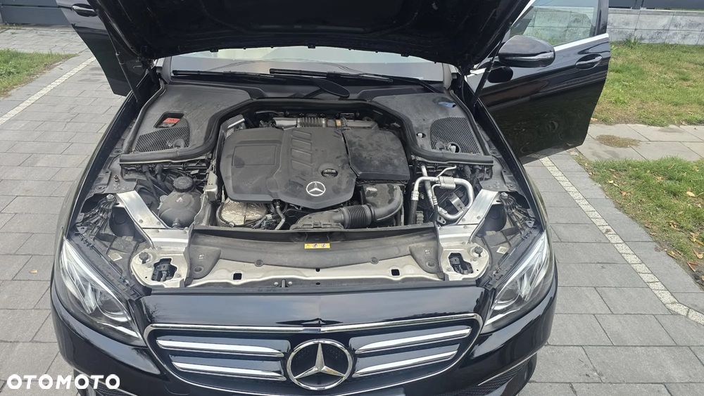 Mercedes-Benz Klasa E - 6