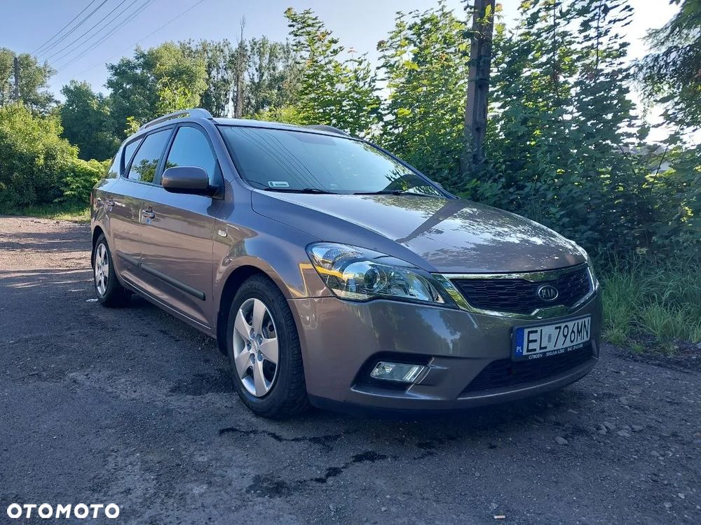 Kia Ceed 1.6 Comfort - 1