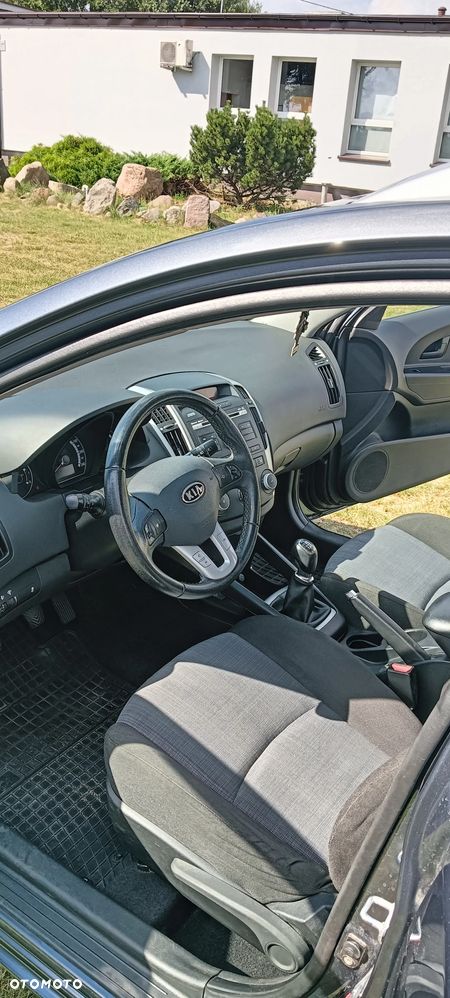 Kia Ceed 1.6 CVVT Spirit - 9