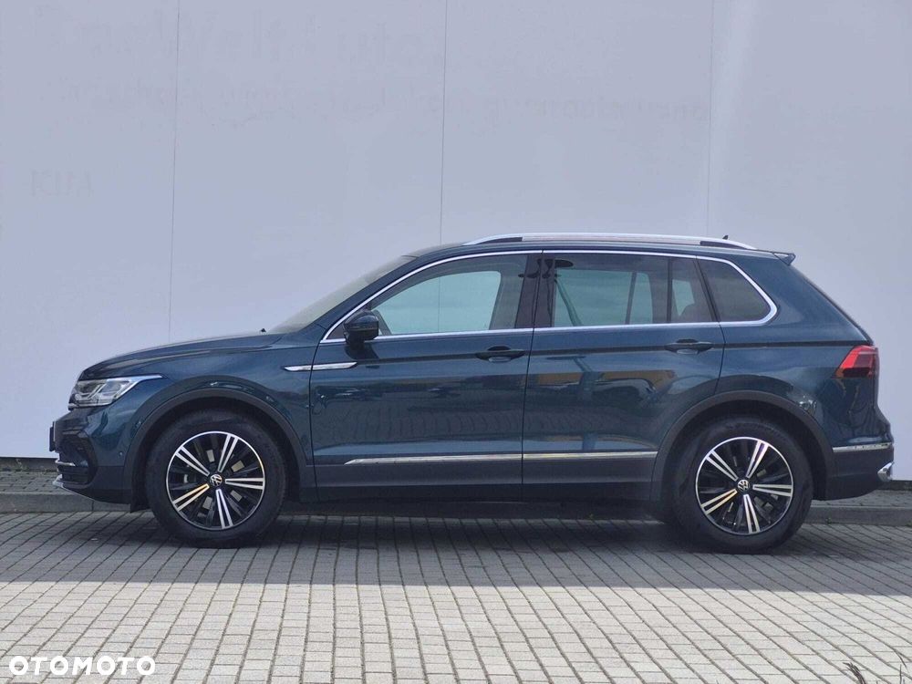 Volkswagen Tiguan - 4