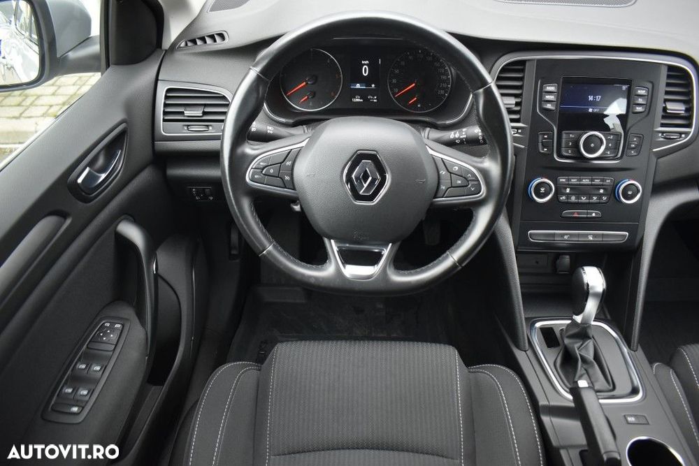 Renault Megane Blue dCi 116 EDC Zen - 10