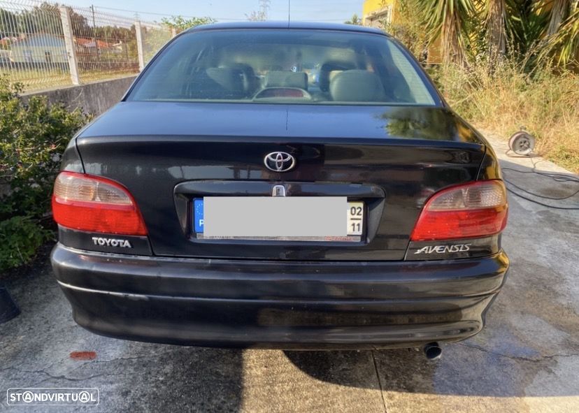 Toyota Avensis S/D 2.0 D4D Sol - 3