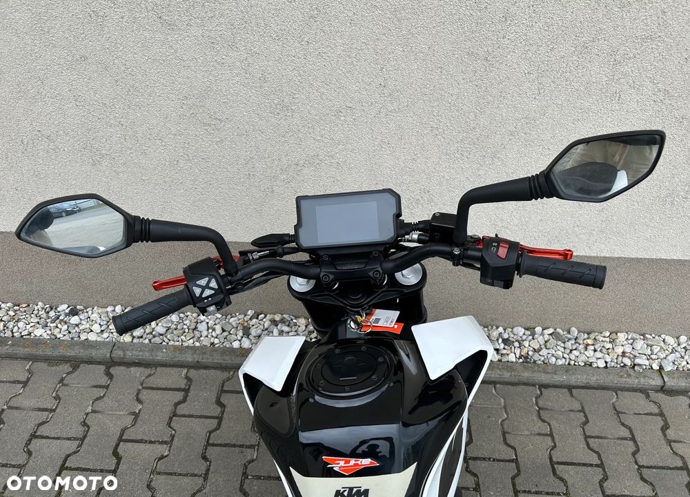 KTM Duke - 7