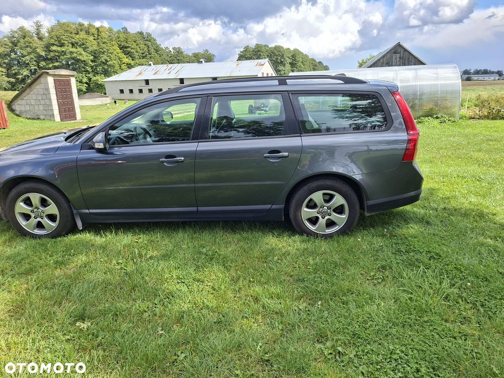 Volvo V70 - 4