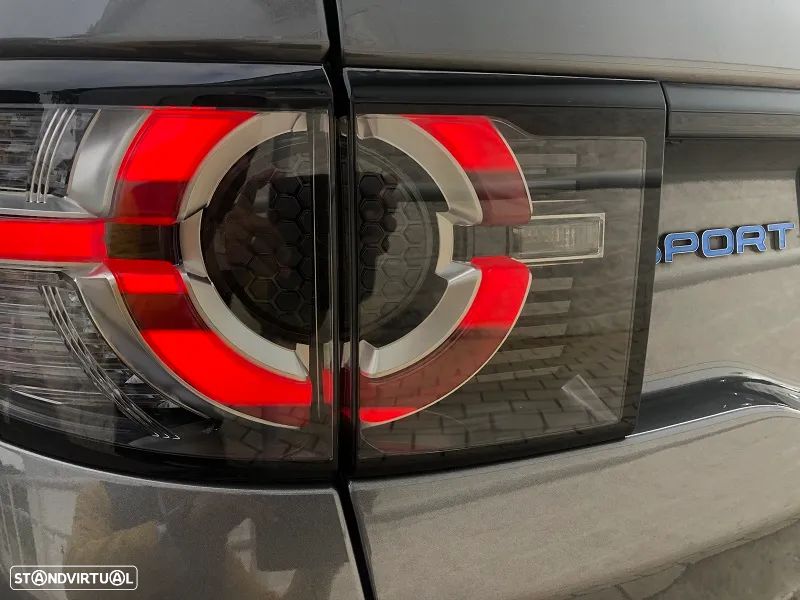 Land Rover Discovery Sport 2.0 eD4 HSE - 8