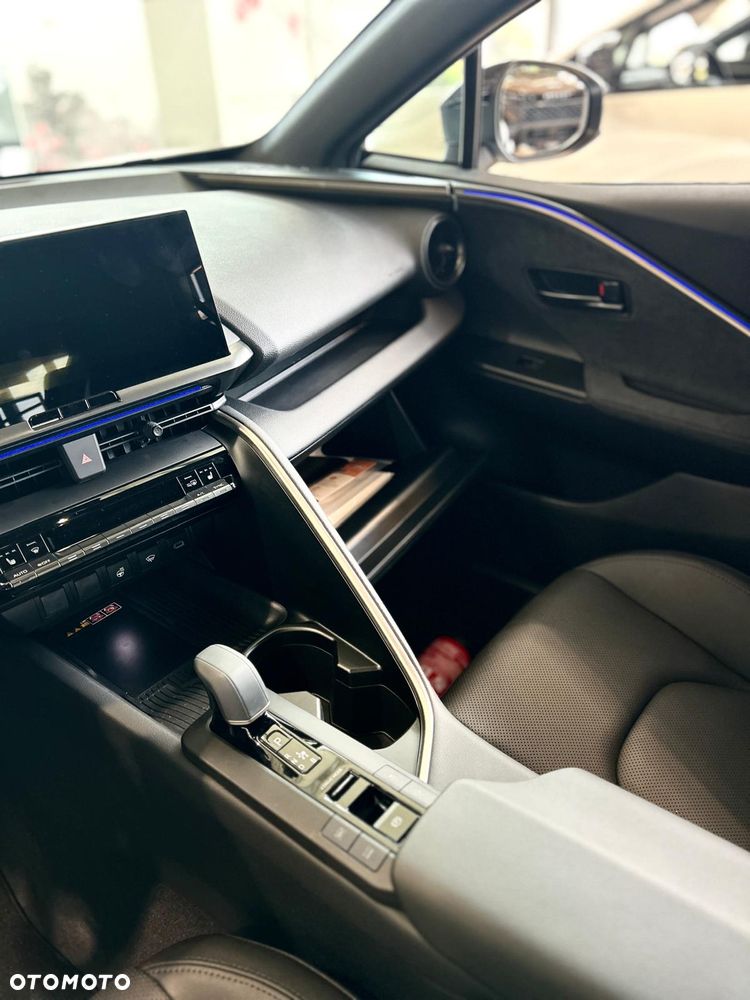 Toyota C-HR - 16