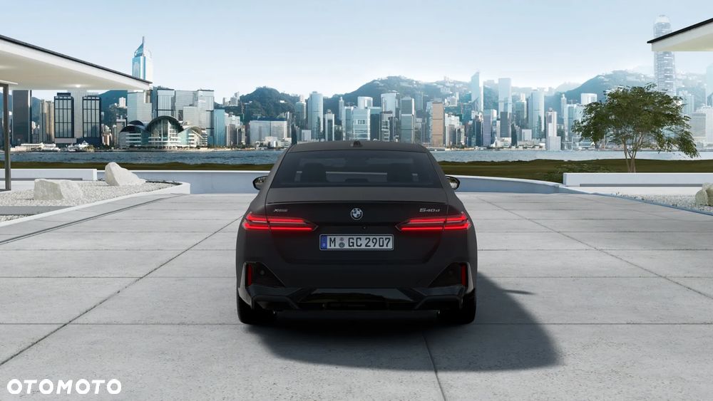 BMW Seria 5 540d xDrive - 7