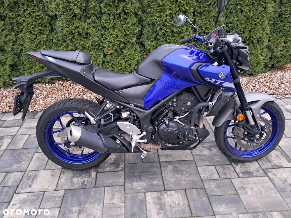 Yamaha MT - 2
