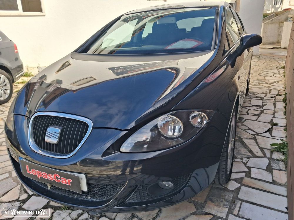 SEAT Leon 2.0 TDI Sport DPF - 4