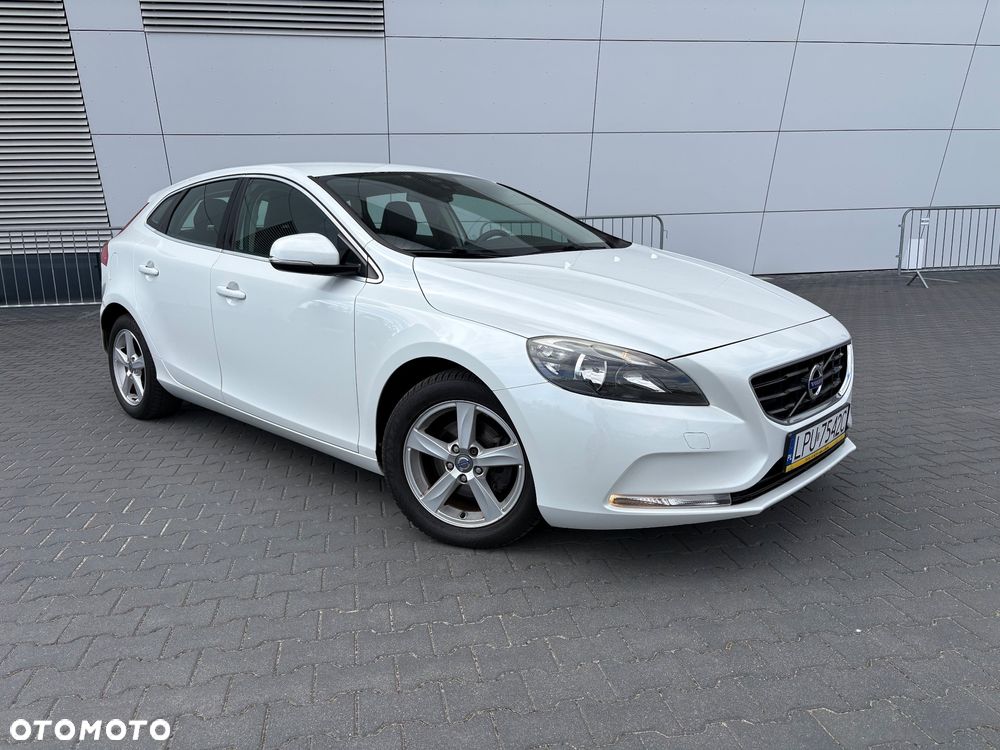 Volvo V40 D2 Summum - 2