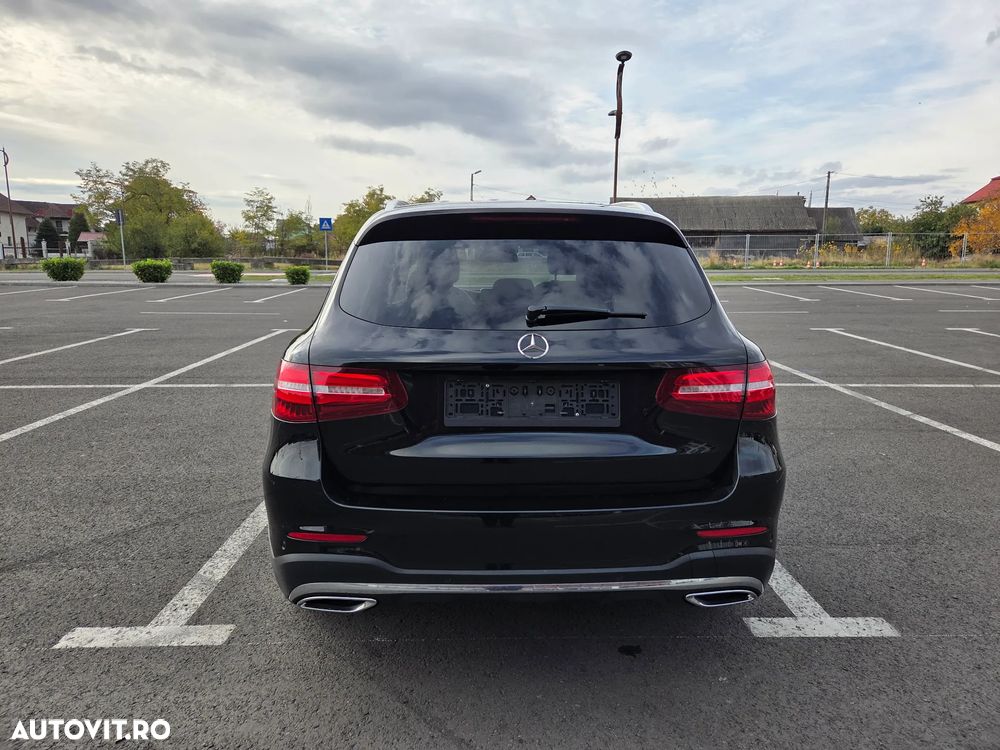 Mercedes-Benz GLC 220 d 4MATIC 9G-TRONIC AMG Line - 8
