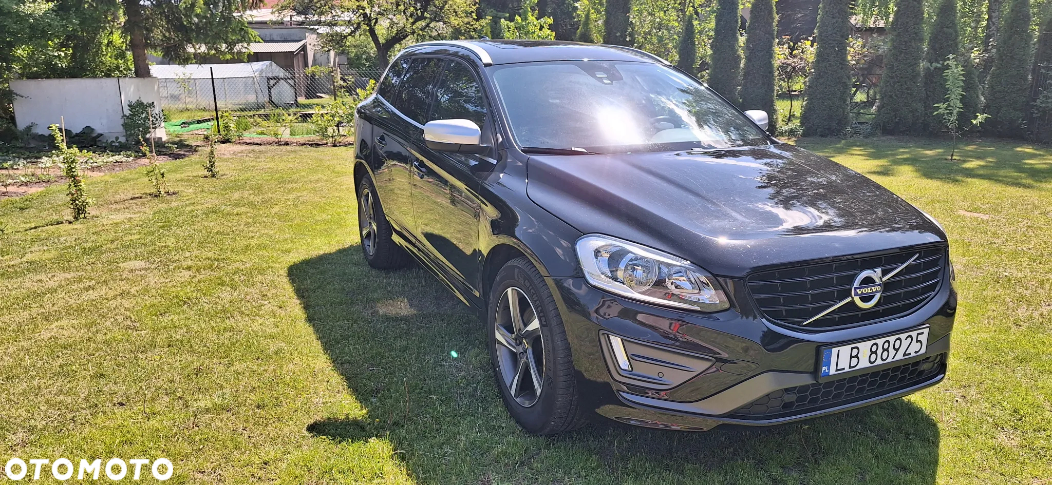 Volvo XC 60 D4 R-Design - 2
