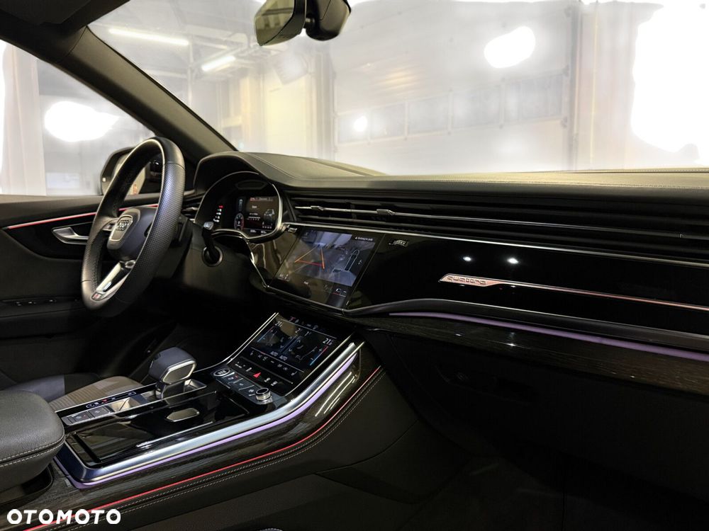 Audi Q8 - 26