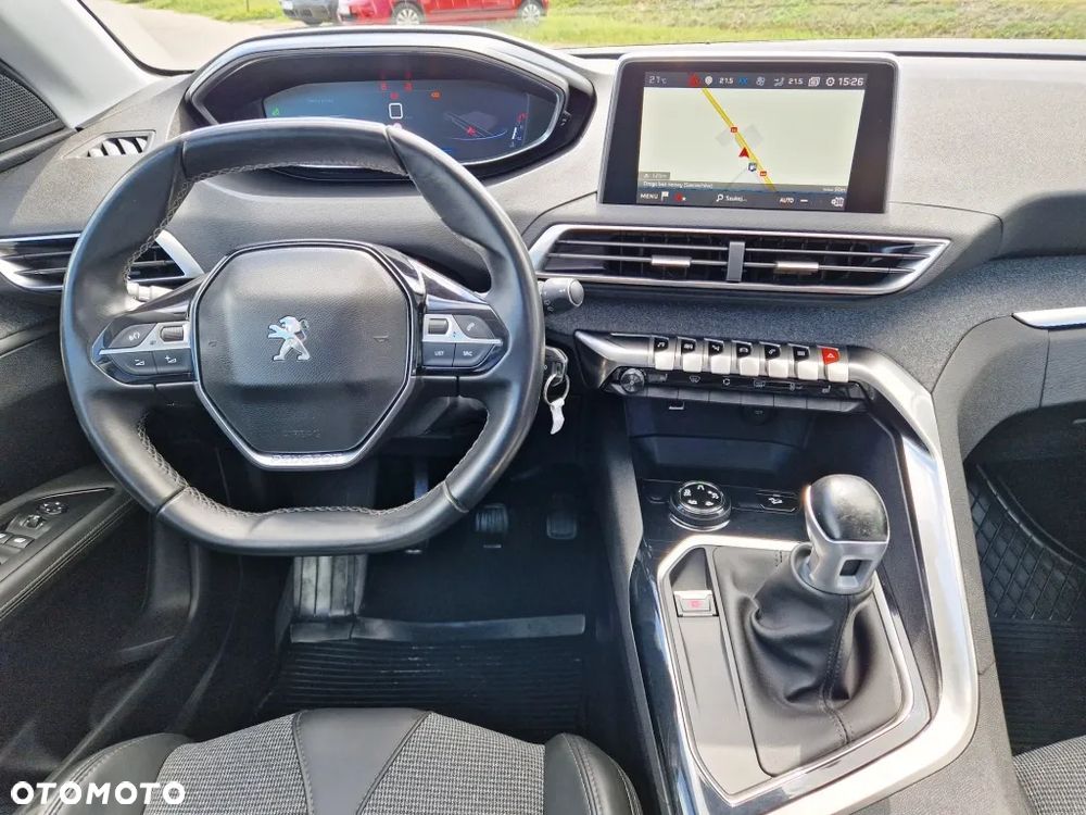 Peugeot 3008 PureTech 130 Stop & Start GPF Allure Business-Paket - 30