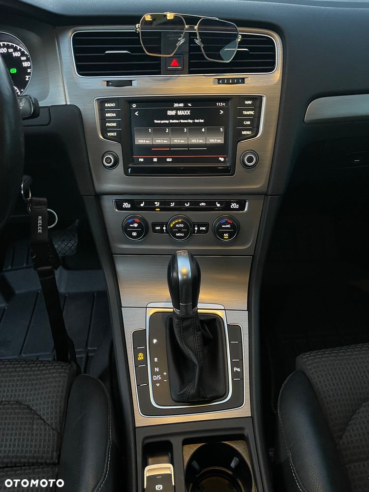 Volkswagen Golf 1.6 TDI BMT Highline DSG - 12