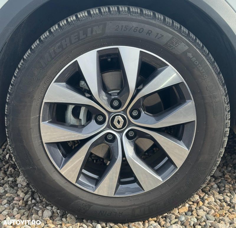 Renault Captur 160 EDC MHEV Techno - 8