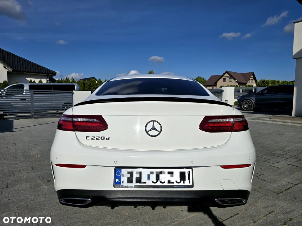 Mercedes-Benz Klasa E - 18