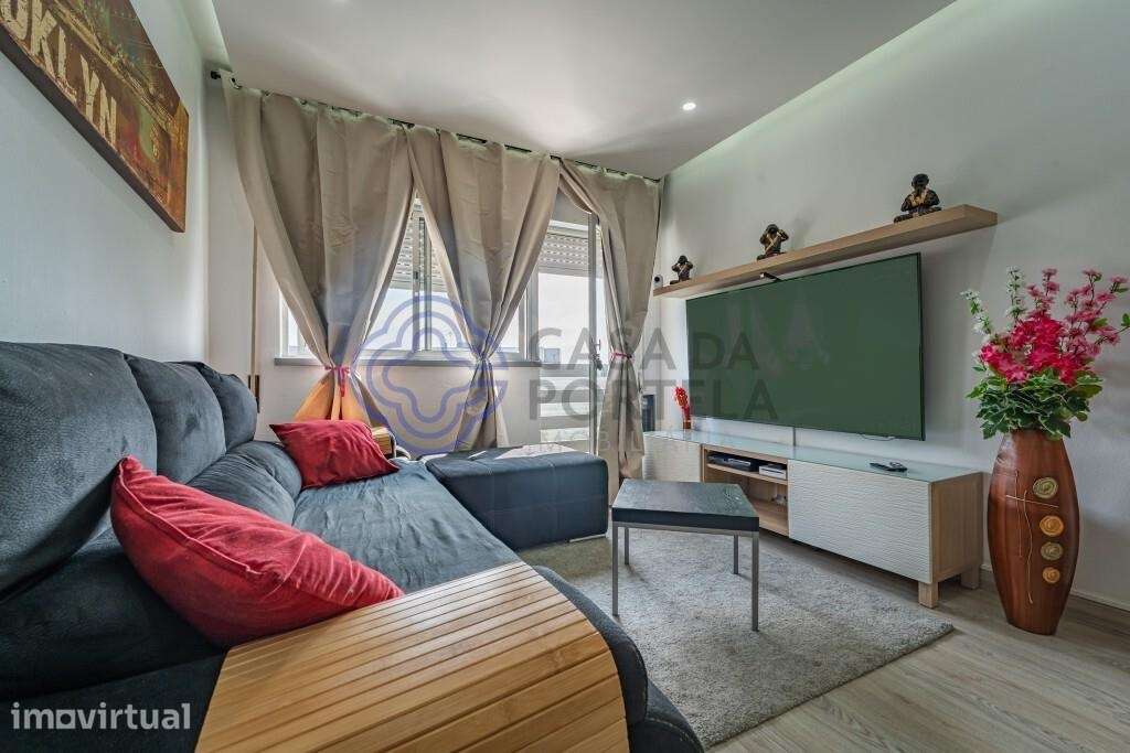 T3 renovado em Vila D'este, Vilar de Andorinho, junto ao metro - Grande imagem: 5/19