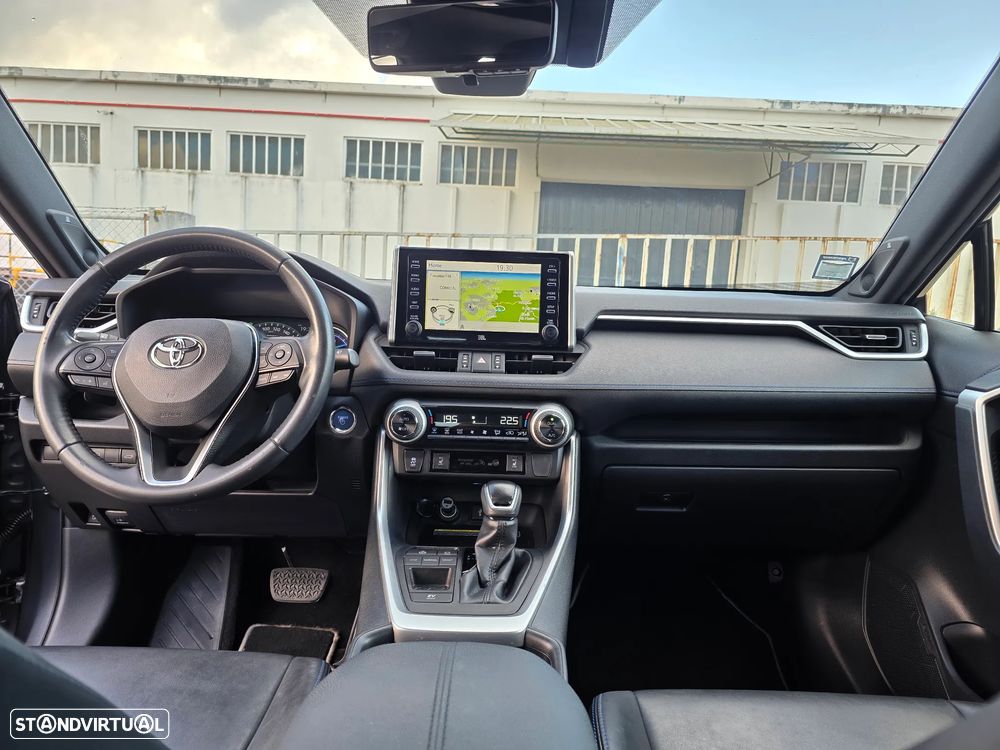 Toyota RAV4 2.5 HDF Exclusive - 6