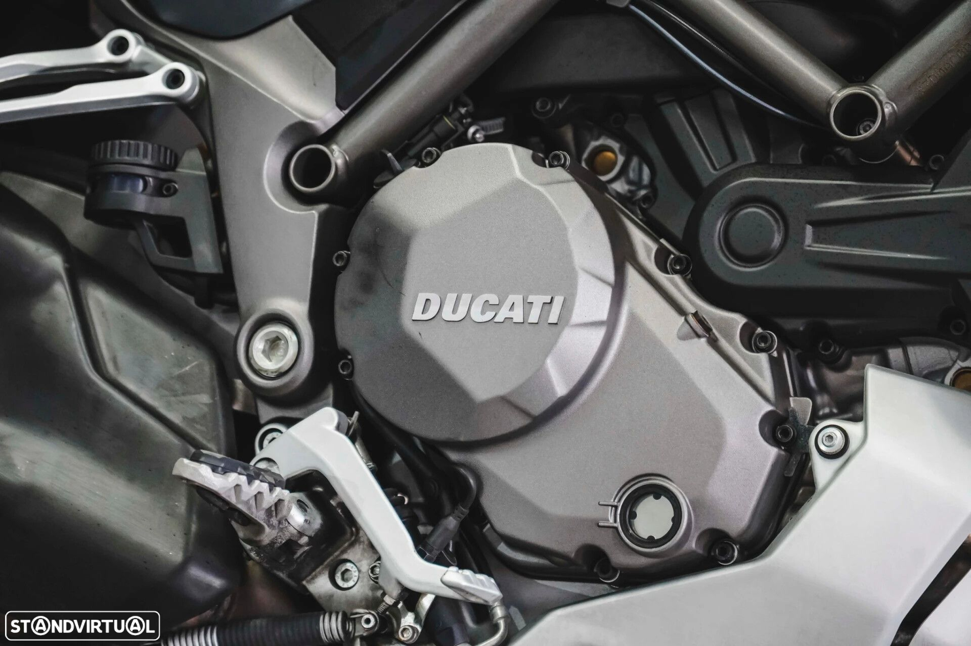 Ducati Multistrada - 13