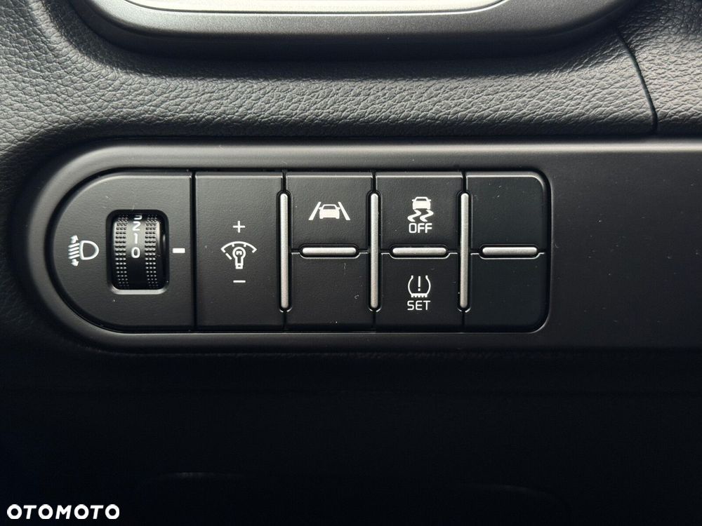 Kia XCeed 1.6 T-GDI M DCT - 34