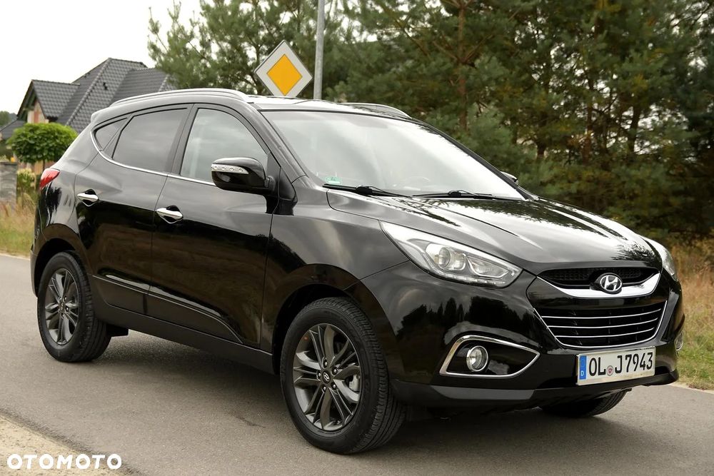 Hyundai ix35 2.0 CRDi 4WD Automatik Fifa World Cup Gold Edition - 8