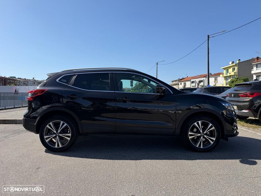 Nissan Qashqai 1.5 dCi N-Connecta J18 - 6
