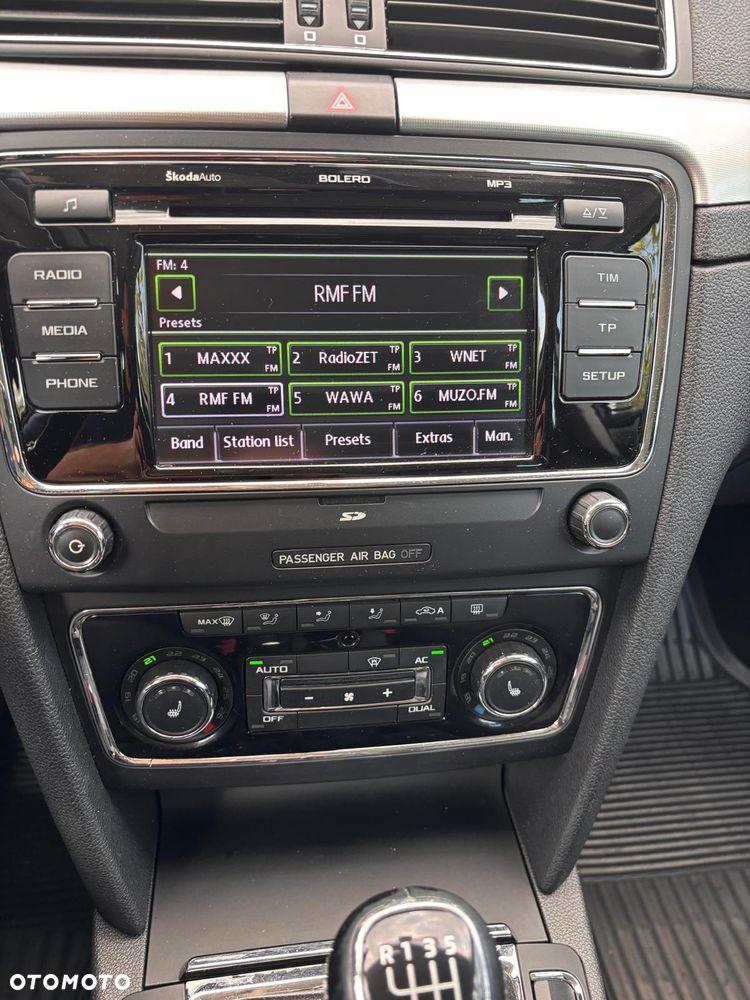 Skoda Superb 2.0 TDI Ambition - 29