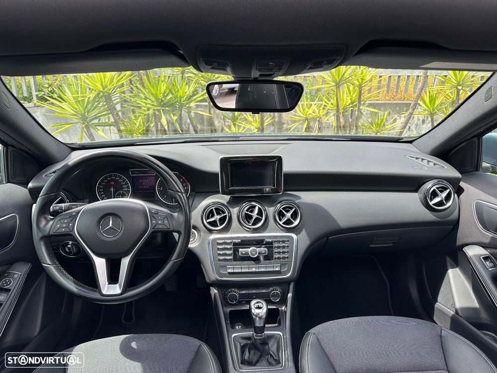 Mercedes-Benz A 180 CDI (BlueEFFICIENCY) Urban - 10