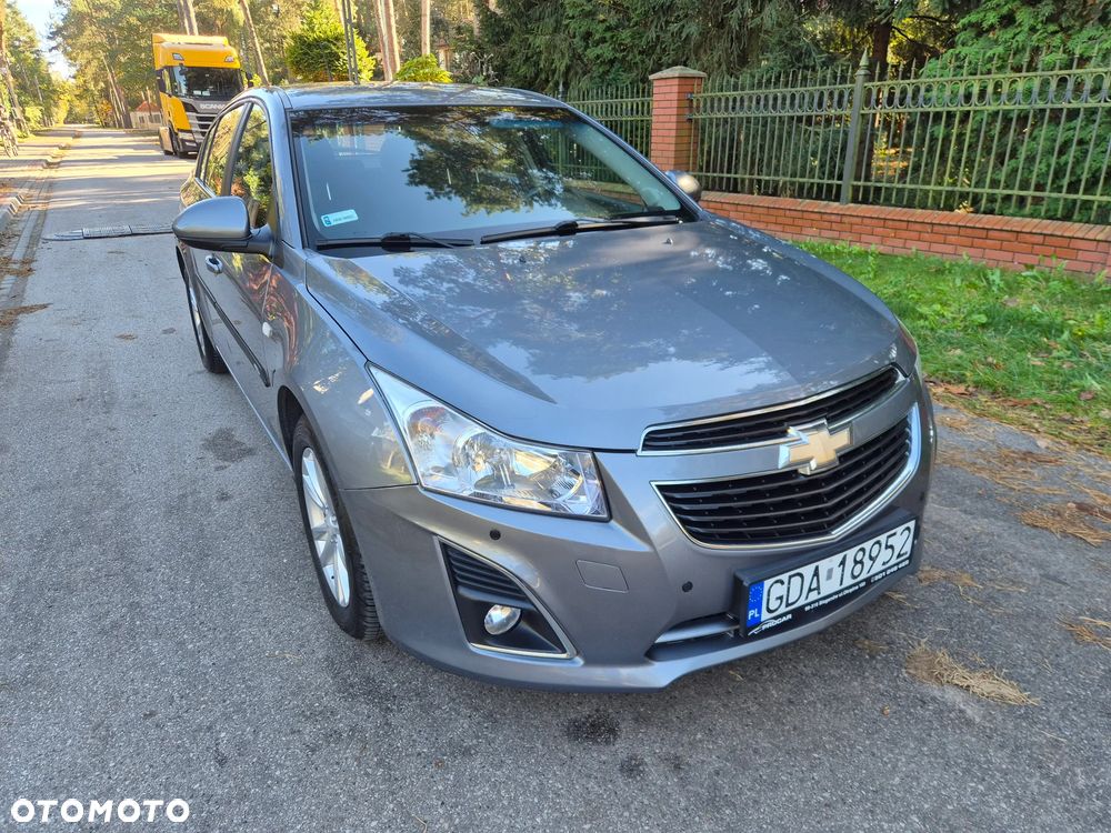 Chevrolet Cruze - 21