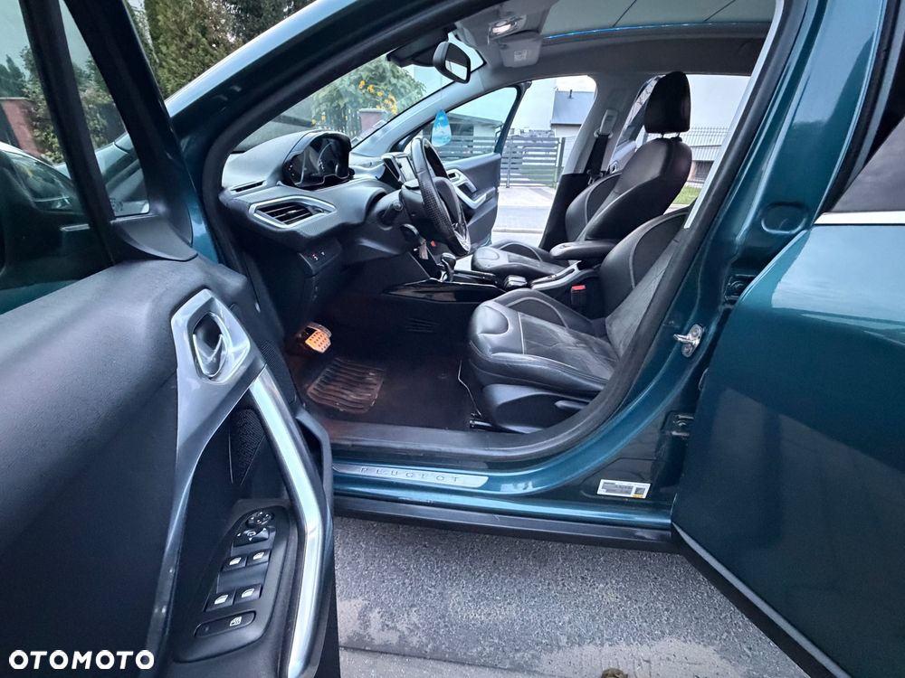Peugeot 2008 - 17