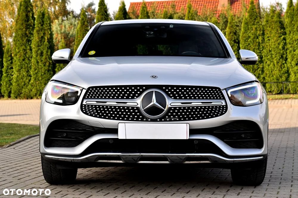 Mercedes-Benz GLC 200 d 4Matic 9G-TRONIC AMG Line - 11