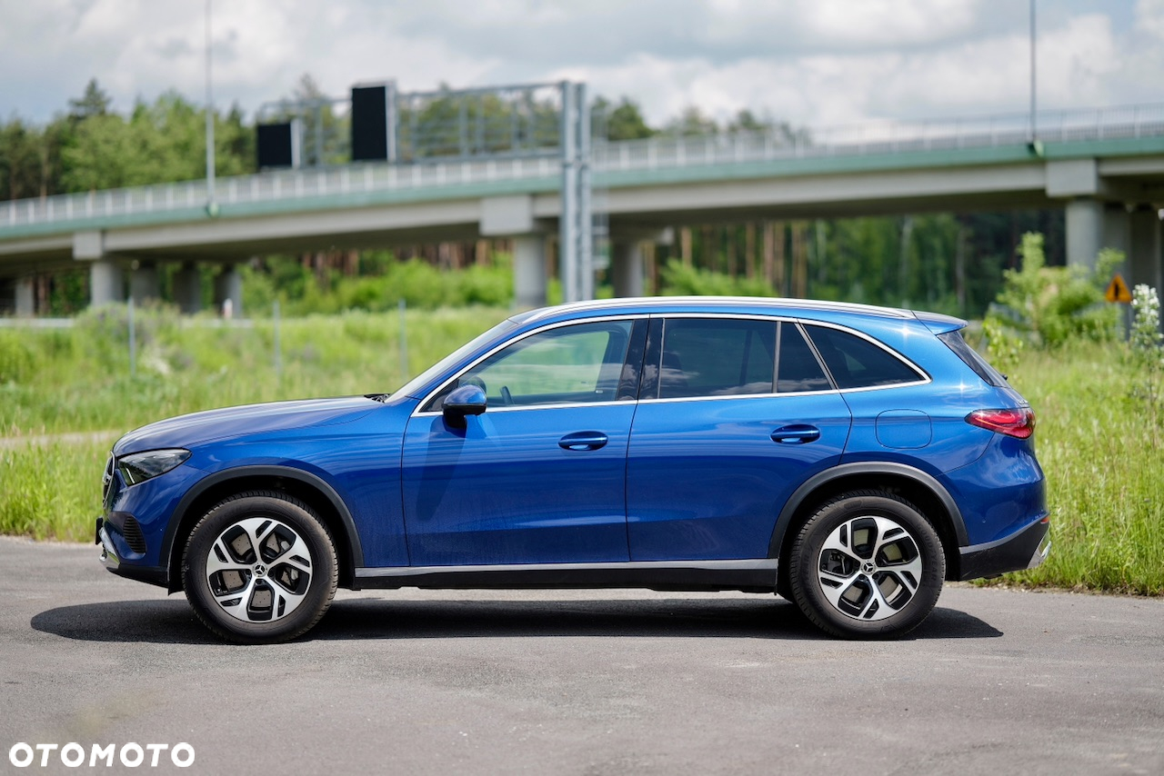 Mercedes-Benz GLC 300 e 4-Matic Avantgarde - 4
