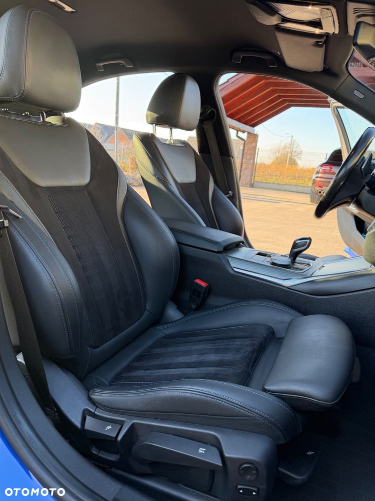 BMW Seria 3 320d xDrive MHEV M Sport sport - 12