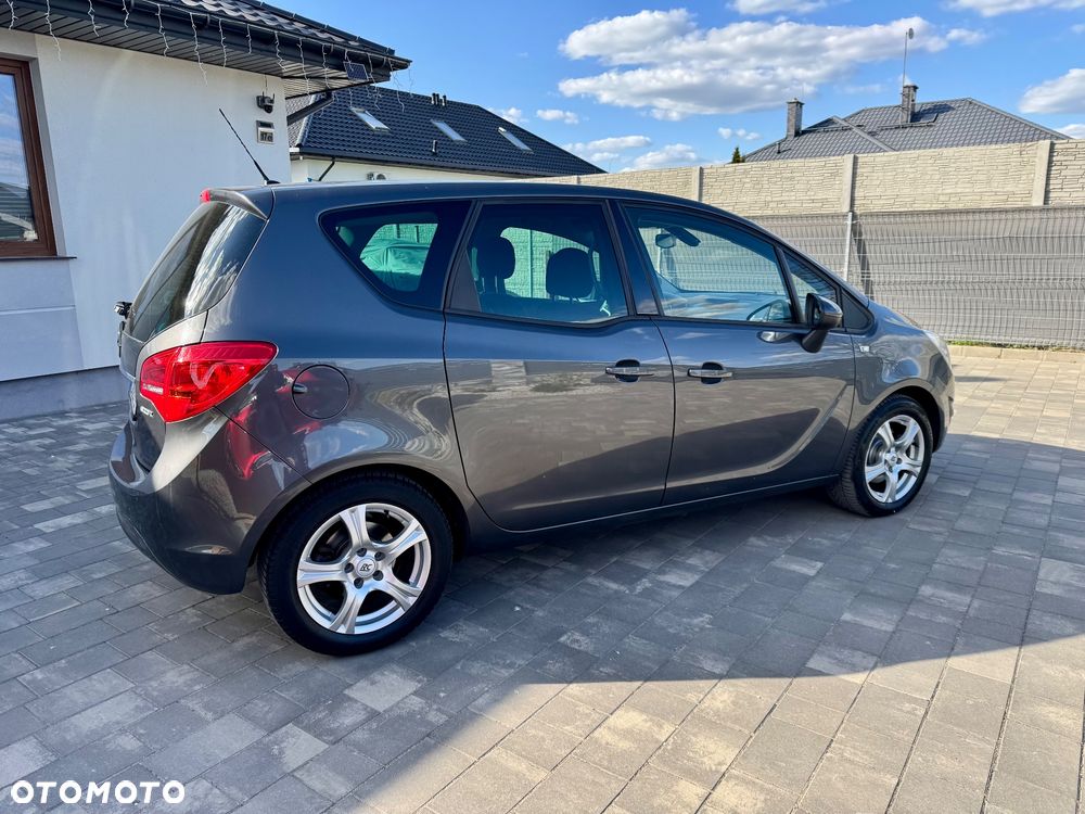 Opel Meriva - 19