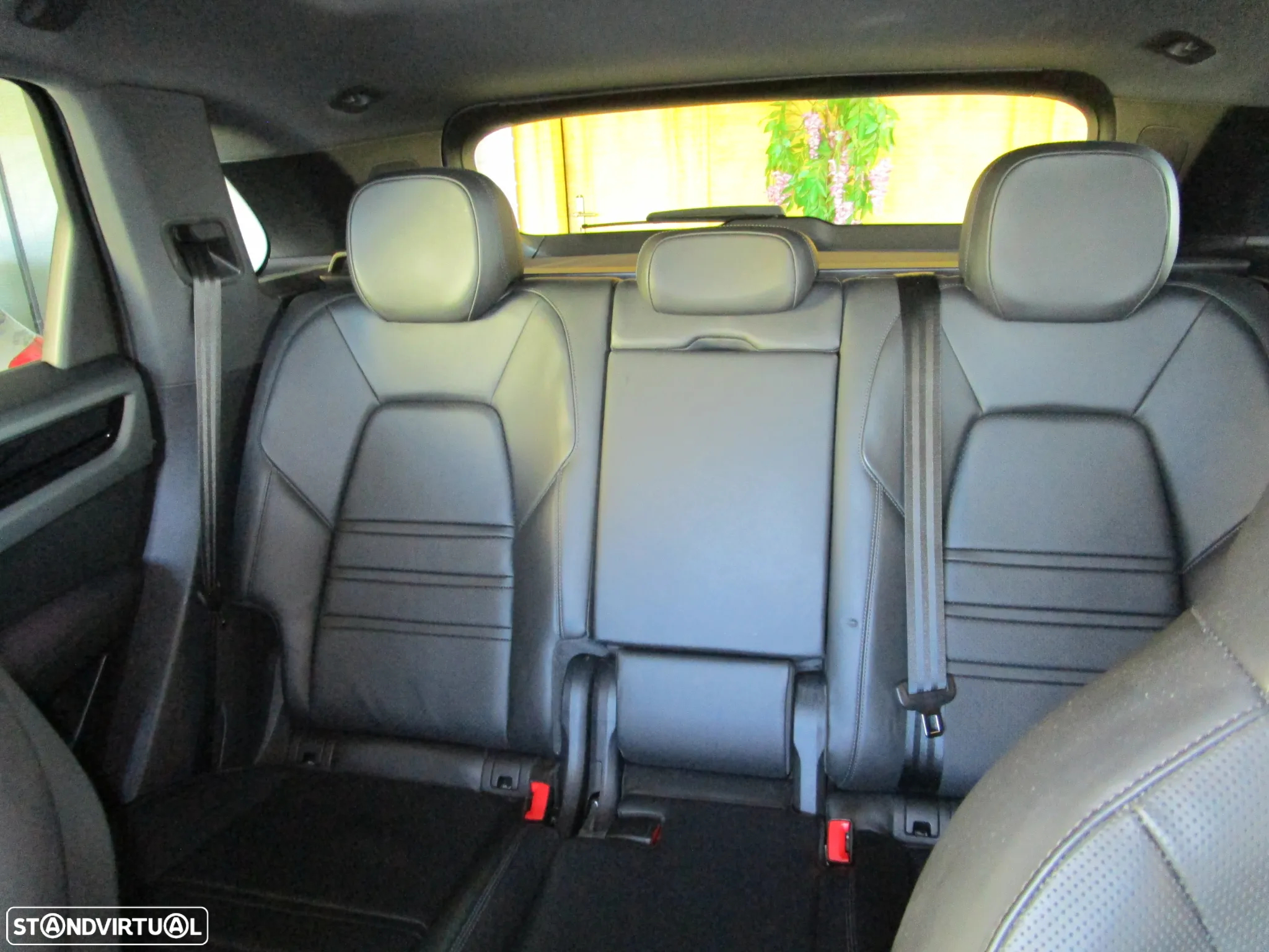 Porsche Cayenne E-Hybrid Platinum Edition - 23