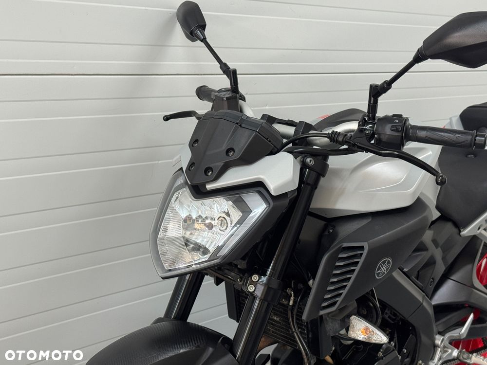 Yamaha MT - 22