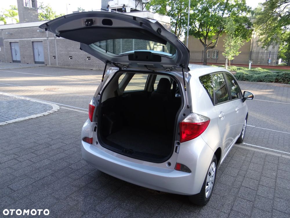 Toyota Verso S 1.33 VVT-i Club - 23