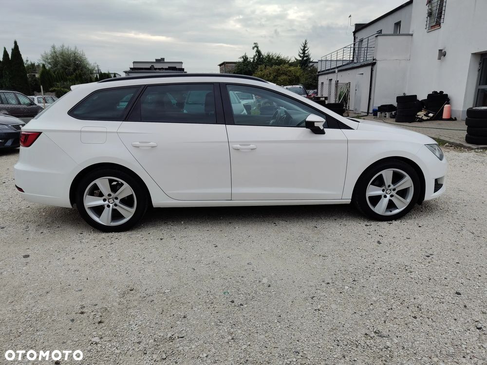 Seat Leon 2.0 TDI DPF Ecomotive DSG FR - 8