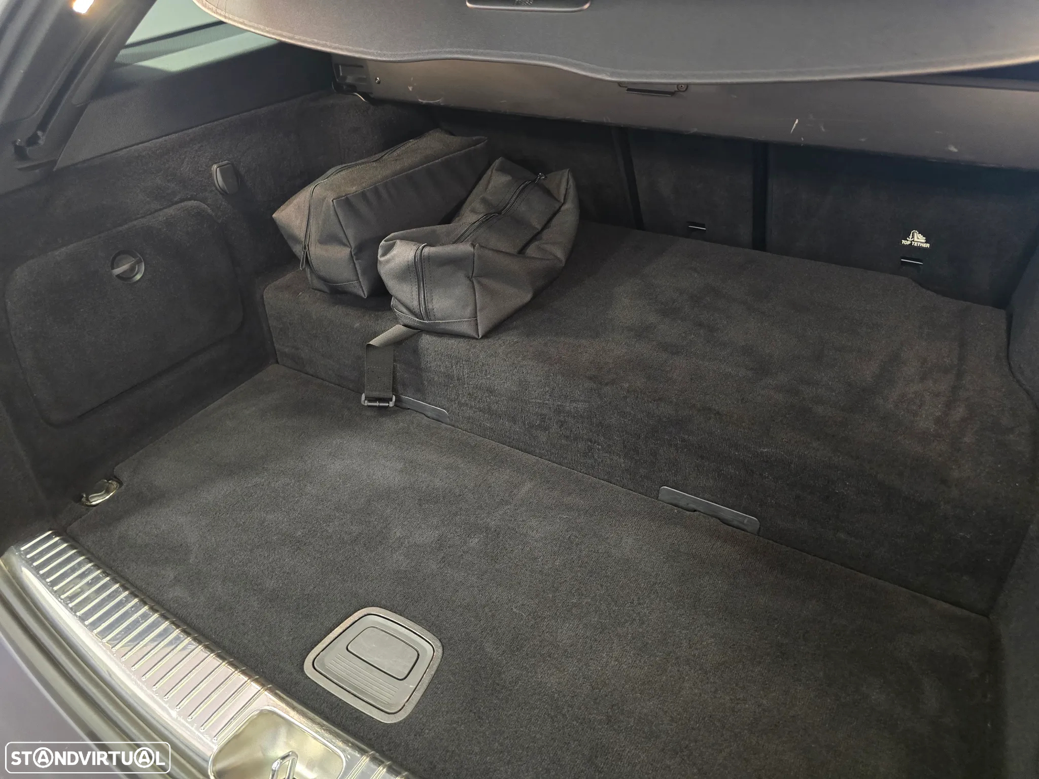 Mercedes-Benz C 300 de AMG Line - 42