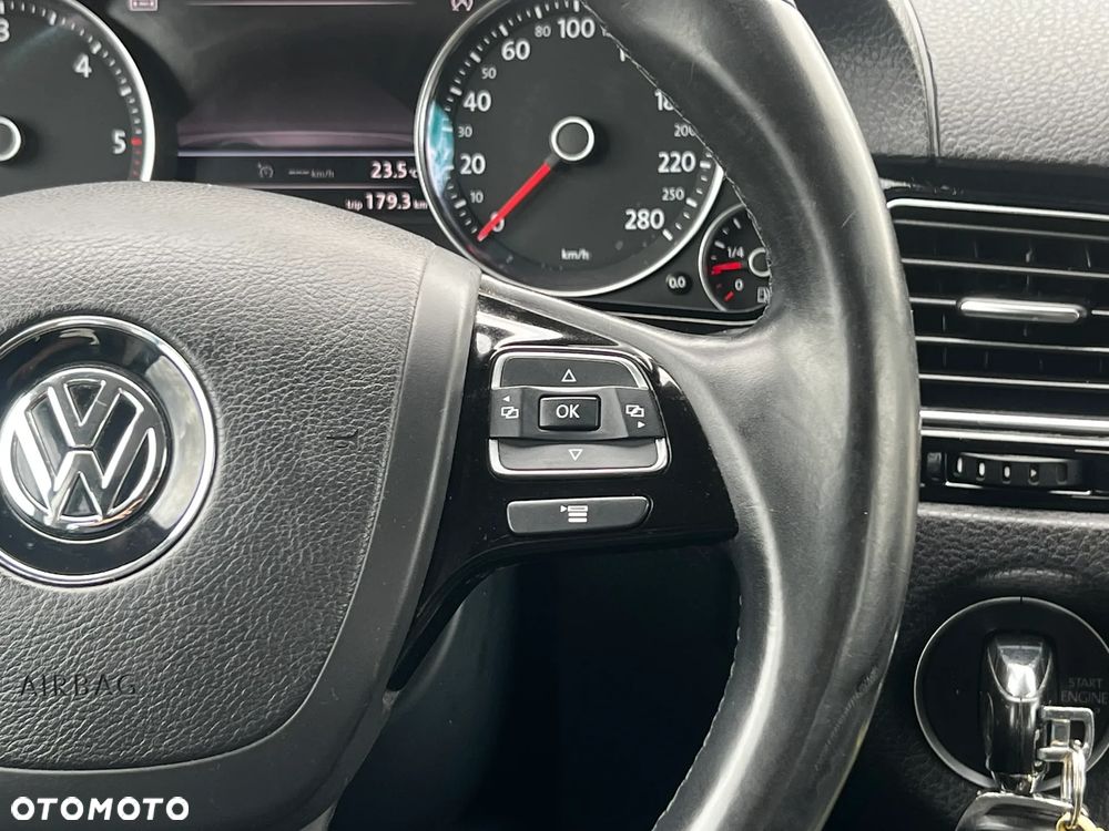 Volkswagen Touareg 3.0 V6 TDI Blue Motion DPF Automatik - 26
