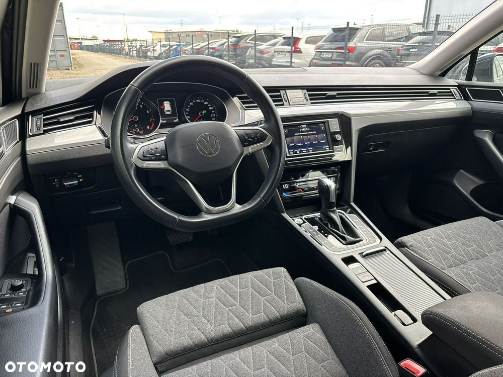 Volkswagen Passat 1.5 TSI EVO Business DSG - 12