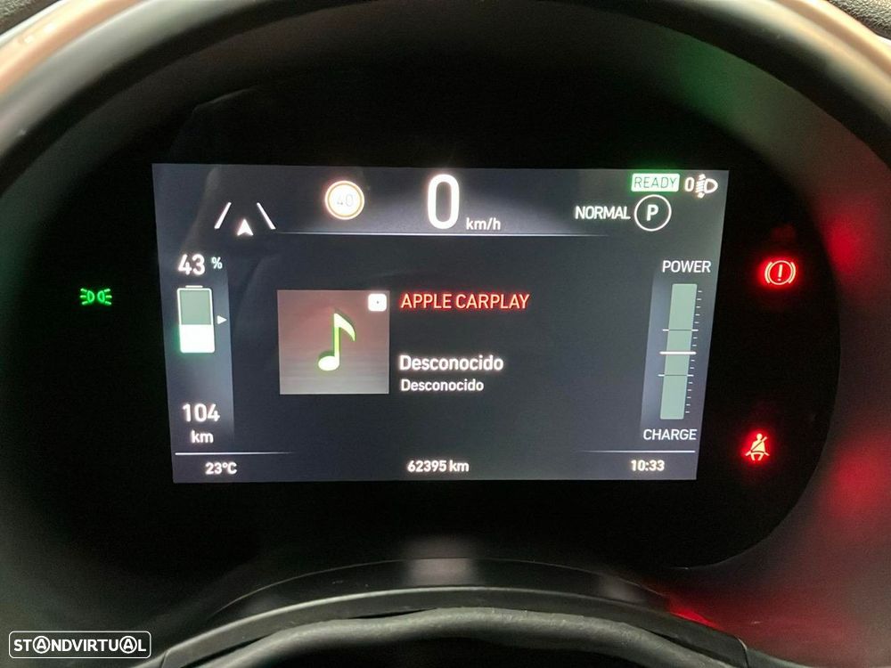 Fiat 500e 42 kWh Icon — fotografia 11