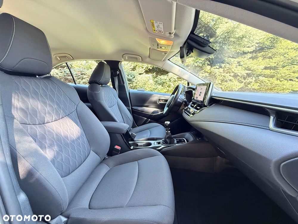 Toyota Corolla 1.5 Comfort - 27