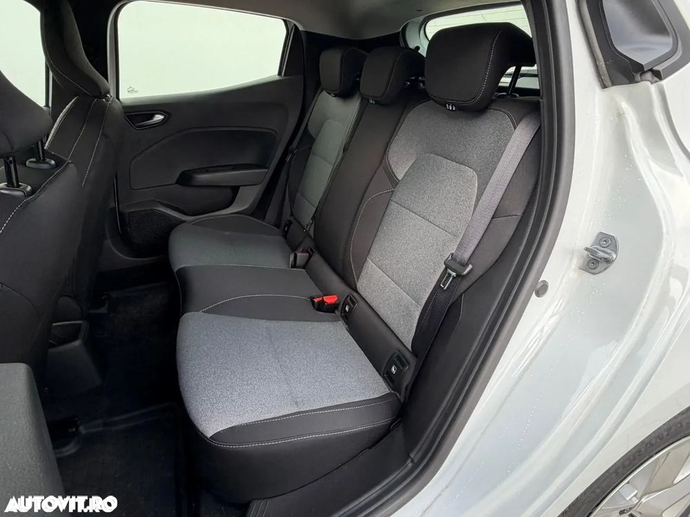Renault Clio - 38