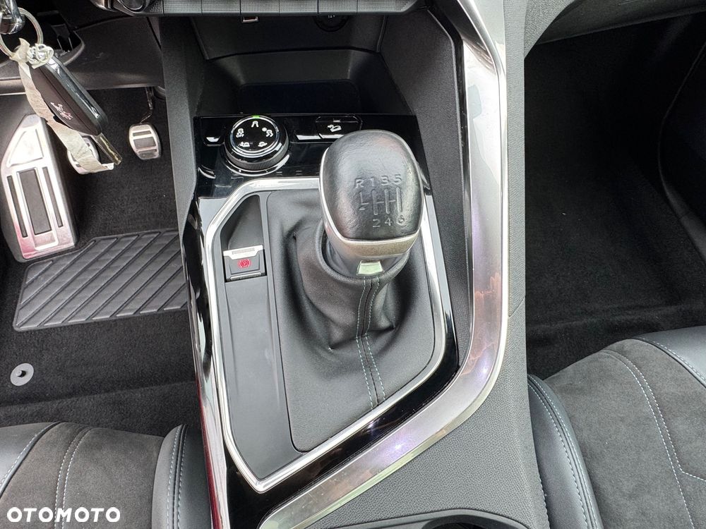 Peugeot 3008 BlueHDi 130 Stop & Start Allure Pack - 20